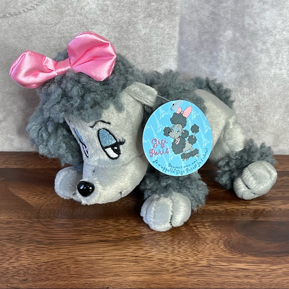 GiGi Gray/Pink Plush Poodle Paris Hotel Las Vegas Souvenir NWT